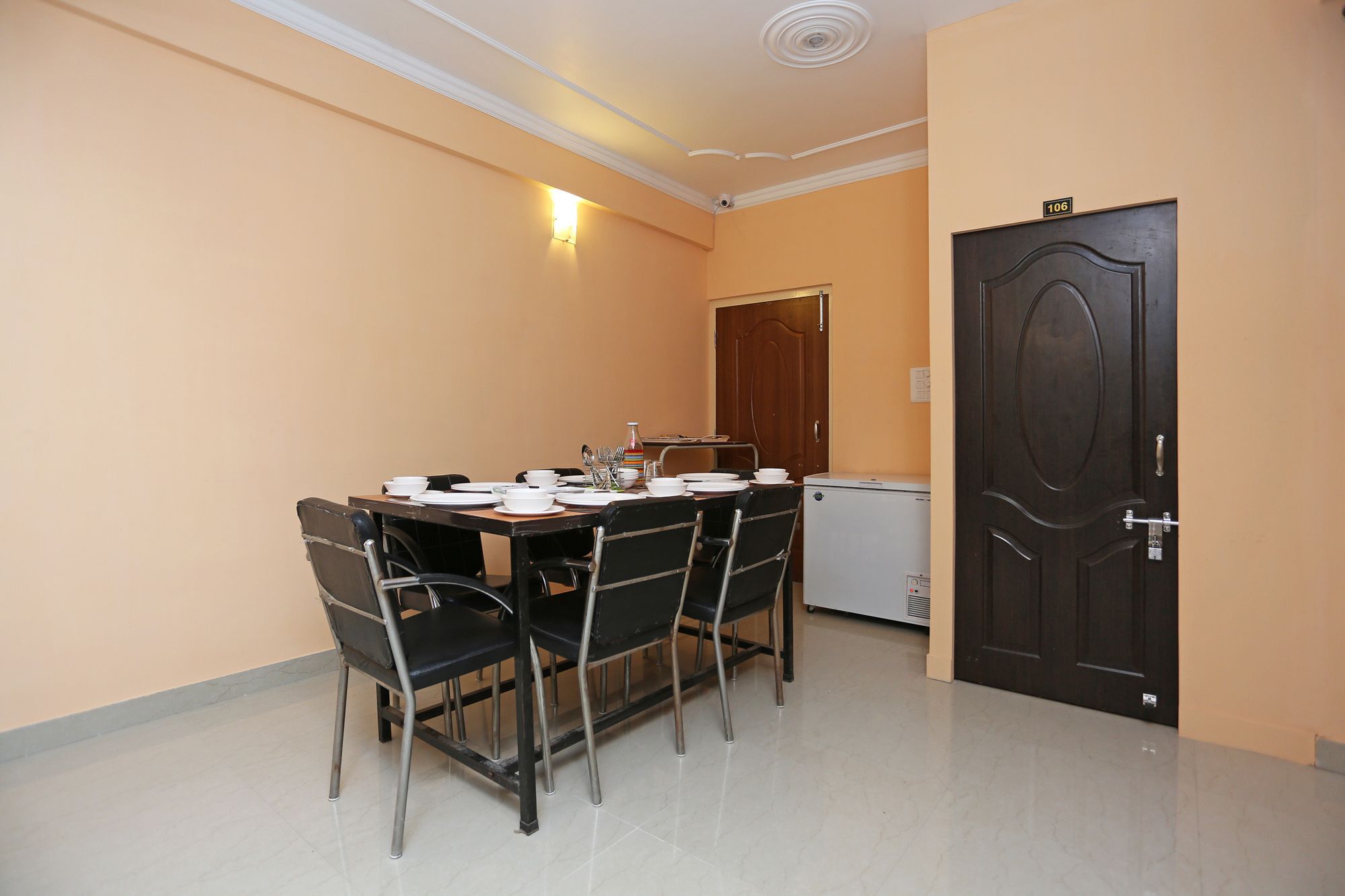 Oyo 10456 A R Residency Hotell Patna  Exteriör bild